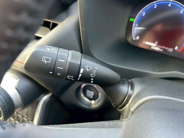 UZ0048477765_41_002.jpg