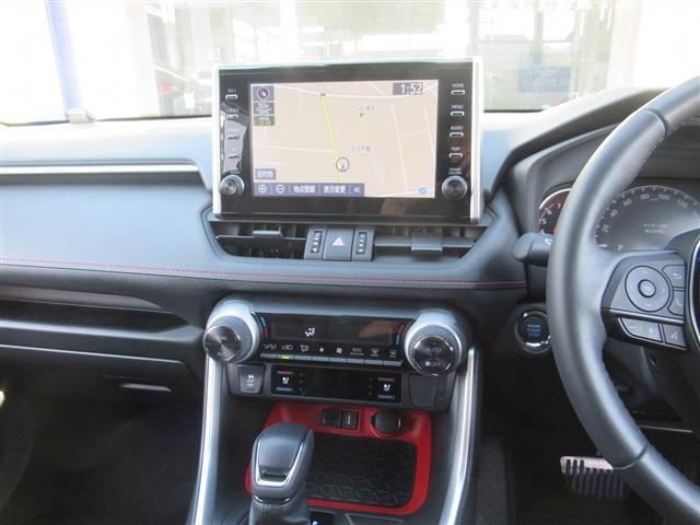 UJ0048149040_19_001.jpg
