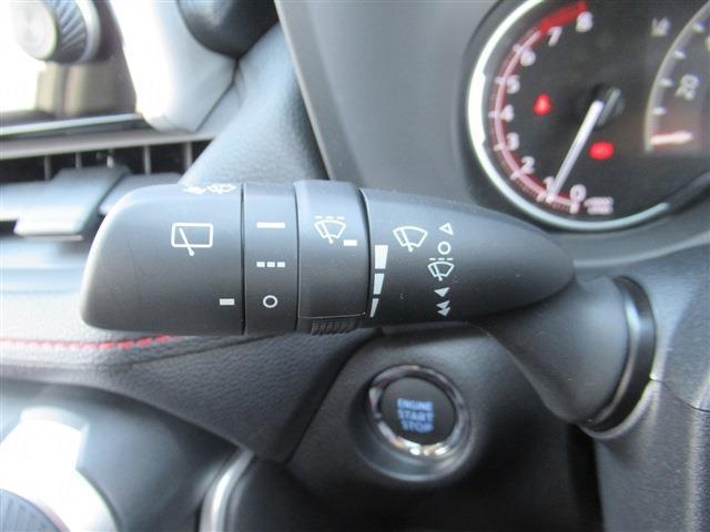 UJ0048149040_40_001.jpg