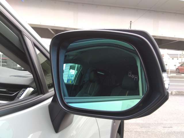 U00048415850_11_001.jpg