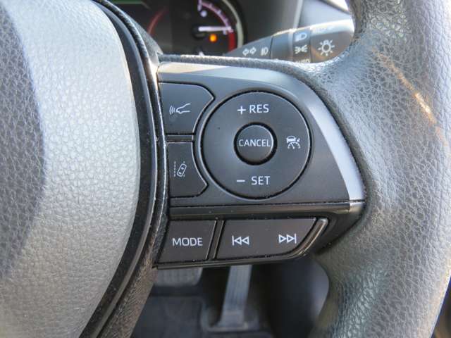 UJ0048339788_43_002.jpg