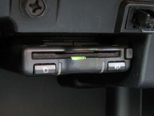 U00048278409_13_001.jpg