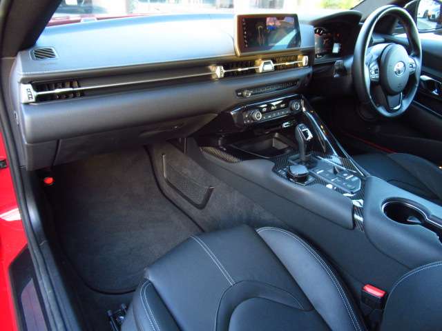 U00047346415_10_001.jpg