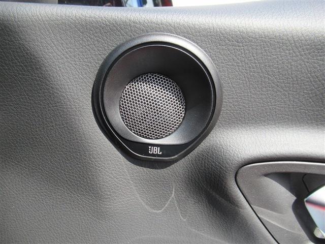 UJ0048016966_48_001.jpg