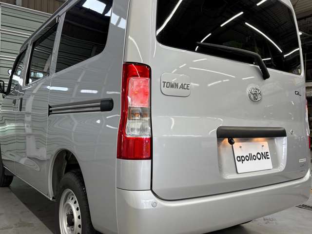U00048516388_13_003.jpg