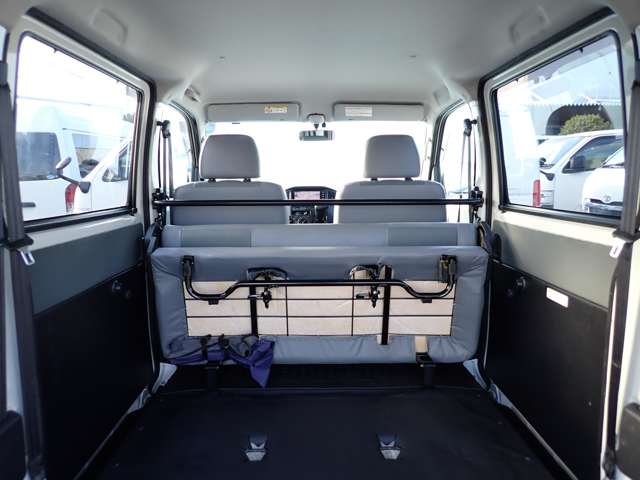 UJ0047027897_47_001.jpg