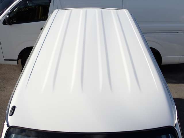 UJ0047027897_82_002.jpg