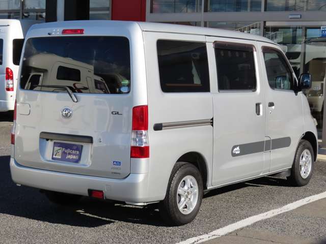 U00047595133_18_001.jpg