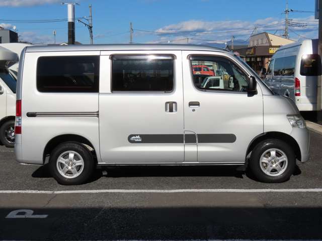 U00047595133_30_001.jpg
