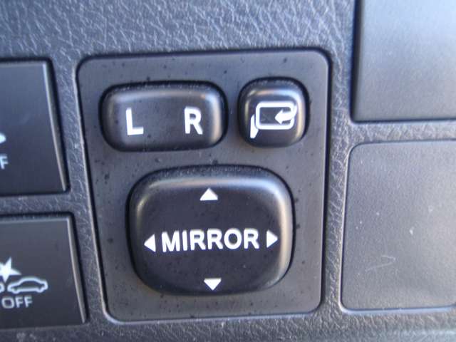 U00048045342_18_002.jpg