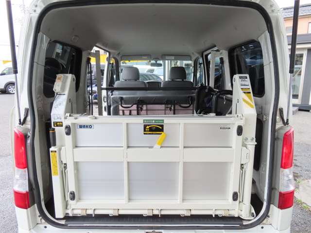 U00048212916_51_001.jpg