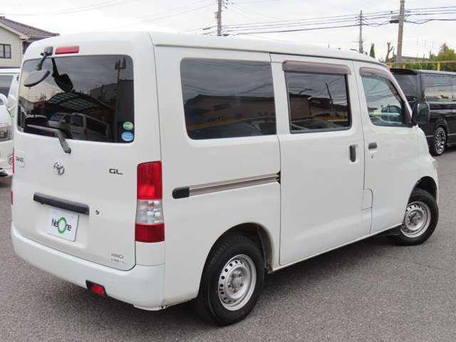 U00048212916_82_001.jpg