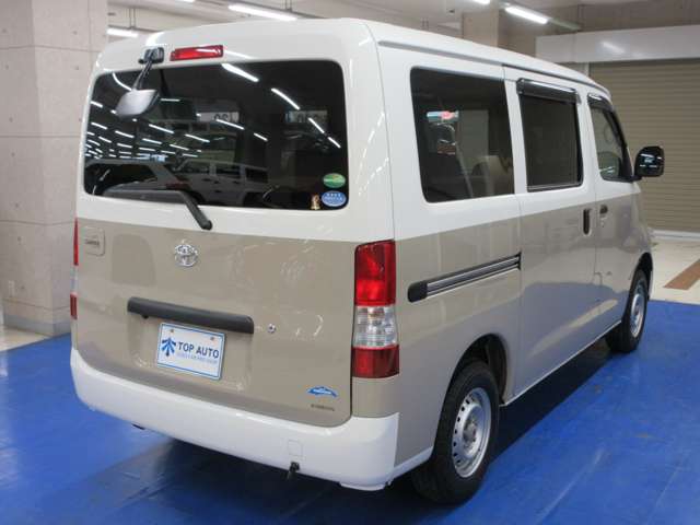 U00046933910_7_001.jpg