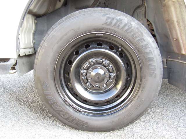 U00048353539_10_001.jpg
