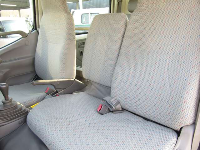 U00048353539_5_001.jpg