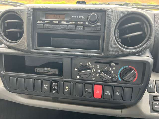 U00045871150_10_009.jpg