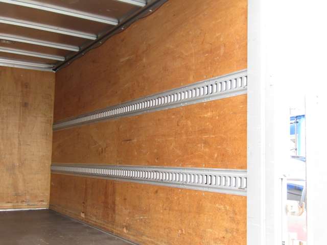 U00048207364_12_001.jpg