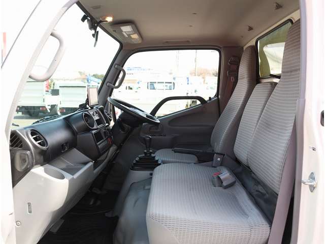 U00048344422_56_001.jpg