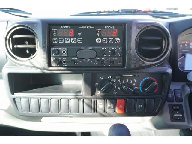 U00043642313_41_001.jpg