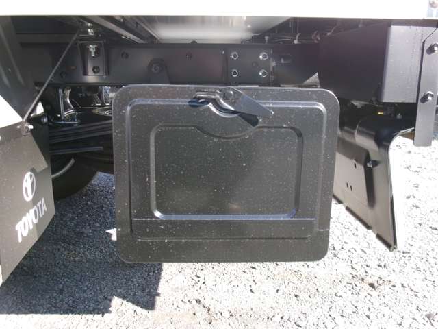 U00047674865_34_001.jpg