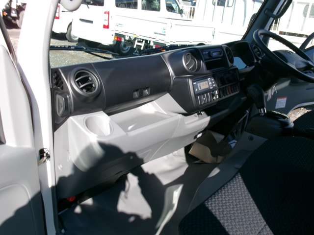 U00047674865_43_001.jpg