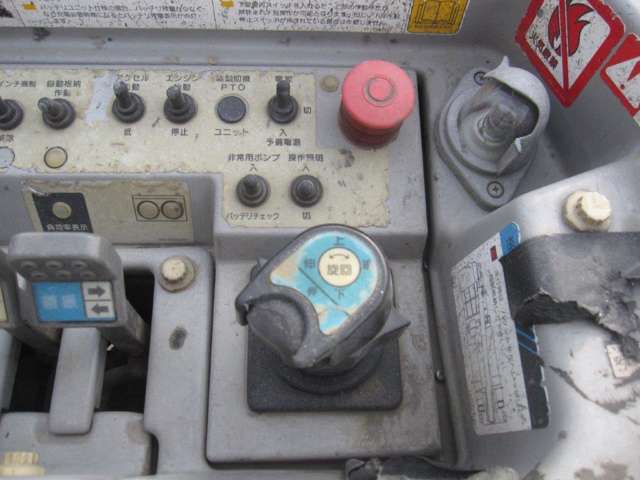 U00047716387_12_001.jpg