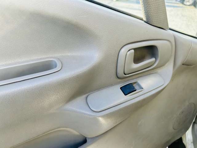 U00048052142_3_001.jpg