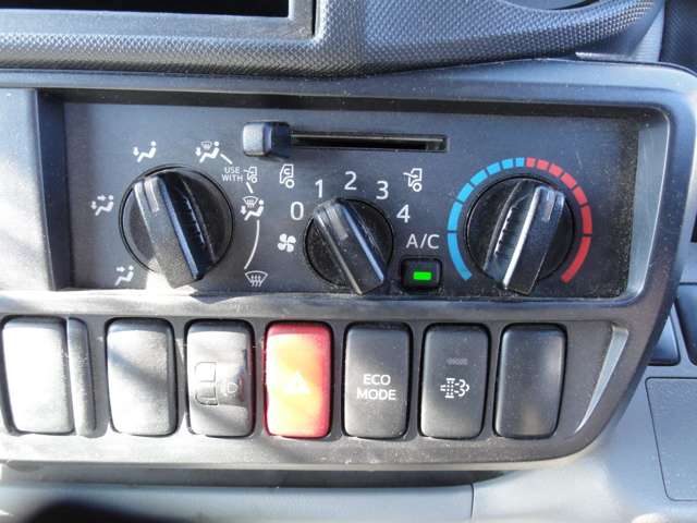 U00047834832_16_001.jpg