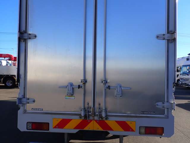 U00048455273_14_001.jpg