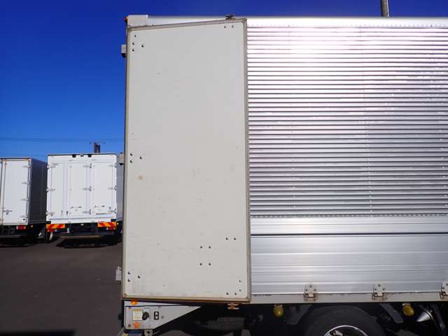 U00048455273_16_001.jpg