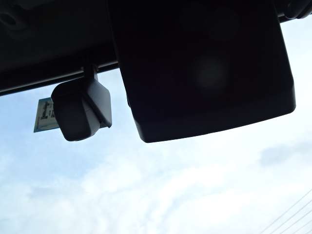 U00048424338_58_001.jpg