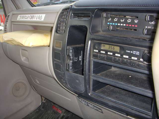 U00048161501_10_001.jpg