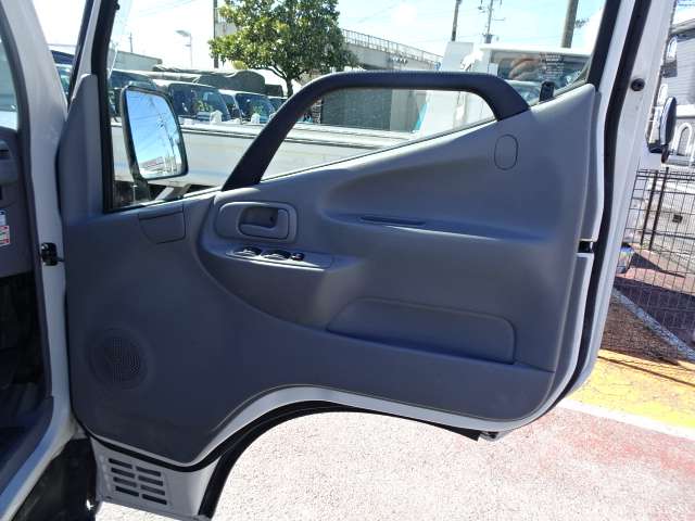 U00047334175_55_003.jpg