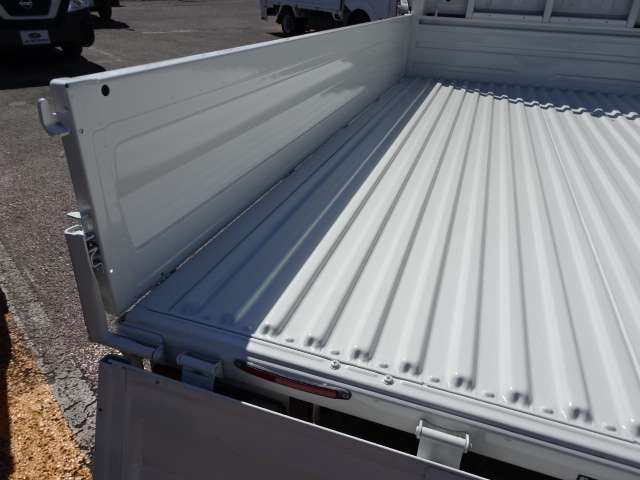 U00047334175_7_003.jpg