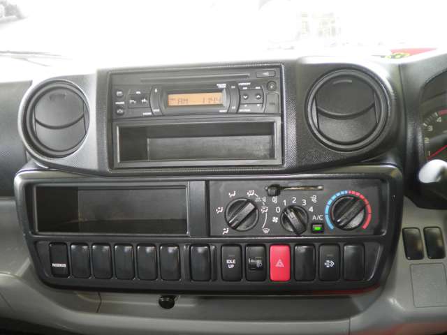 U00046142064_19_001.jpg