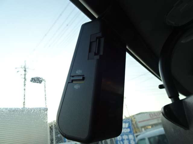 U00047182464_69_001.jpg