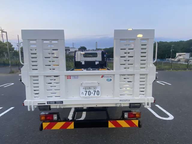 U00045446821_6_002.jpg