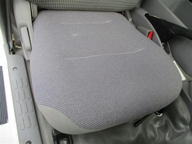 UJ0047023731_15_001.jpg