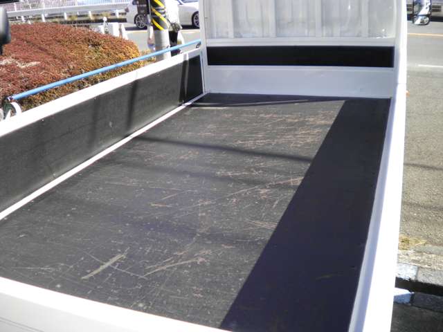 U00048147726_10_001.jpg