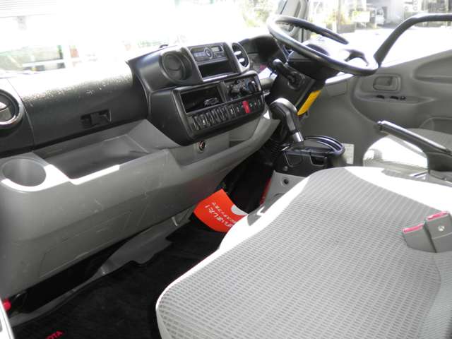 U00048147726_5_001.jpg