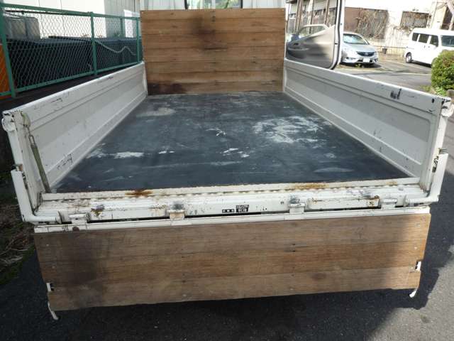 U00048553770_5_001.jpg