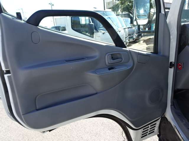 U00048241173_47_001.jpg