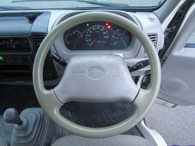 U00047137915_13_001.jpg