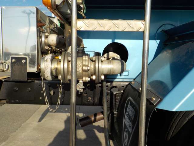 U00037211811_16_001.jpg