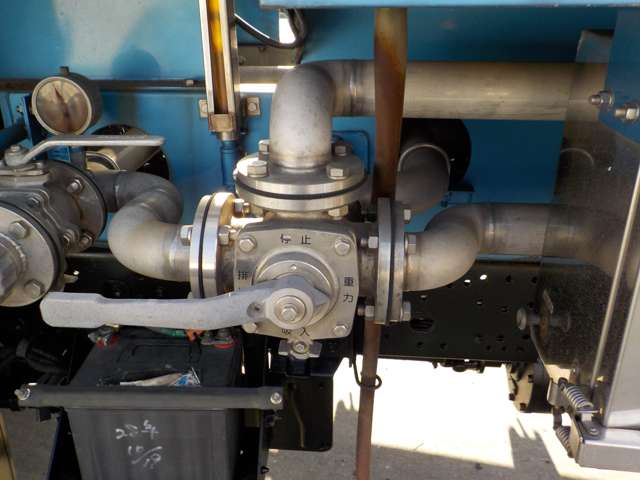 U00037211811_33_001.jpg