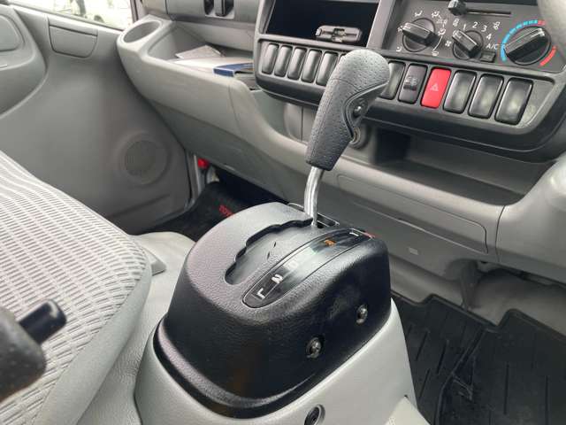 U00048314836_32_002.jpg