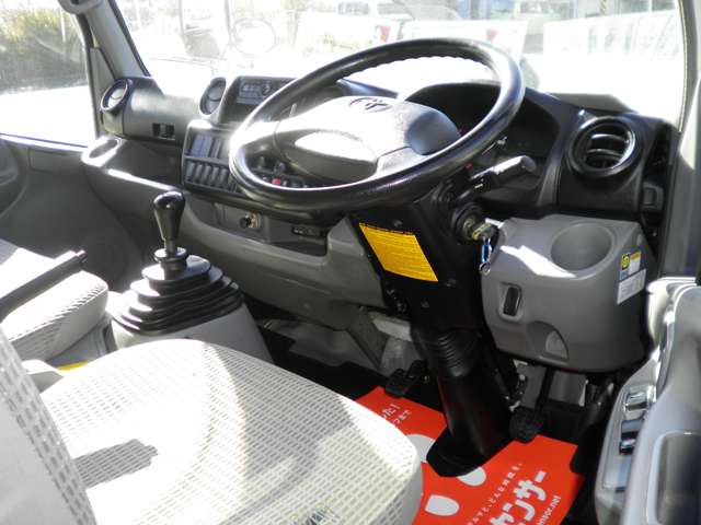 U00047514645_1_002.jpg
