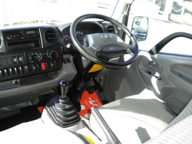 U00047514645_8_002.jpg