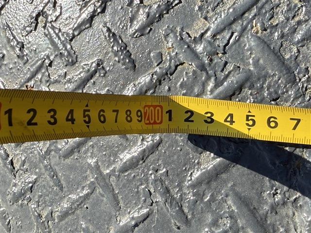 UJ0048119564_32_001.jpg