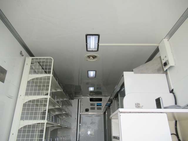 U00034145403_4_002.jpg